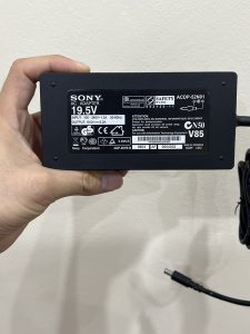 ADAPTOR- NGUỒN TIVI SONY 19.5V 5.2A CHÍNH HÃNG