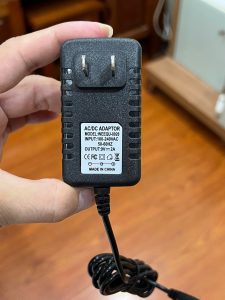 🔋 Nguồn sạc – Dùng cho máy hút sữa Medela Pump